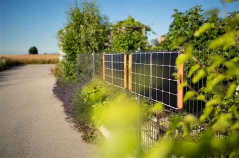 Solar Fence Lights: The Ultimate Buying Guide.